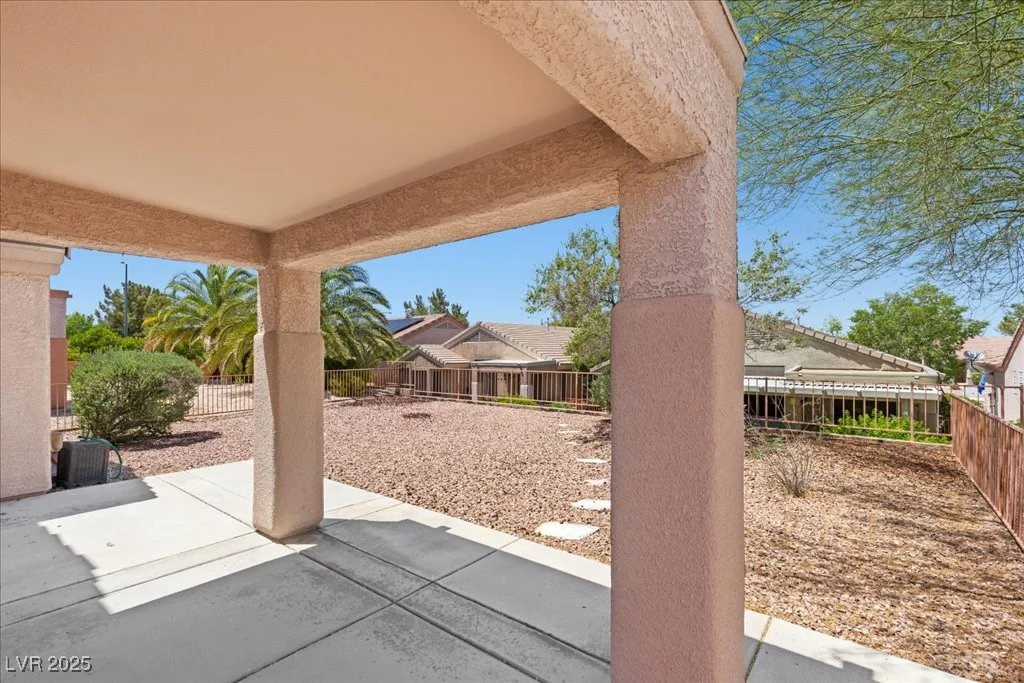 2154 Eagle Sticks, Henderson, NV 89012