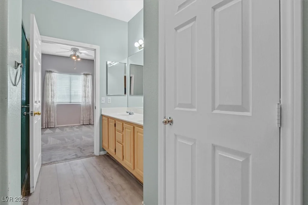 855 Stephanie, Henderson, NV 89014