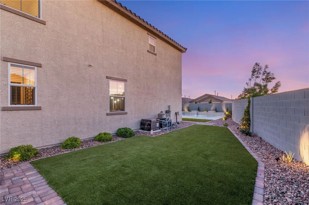 2833 Sangro, Henderson, NV 89044