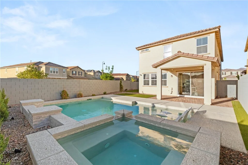 2833 Sangro, Henderson, NV 89044