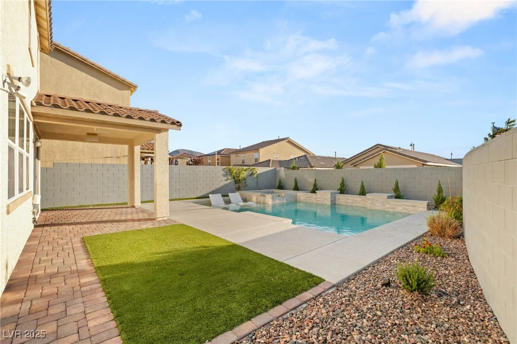 2833 Sangro, Henderson, NV 89044