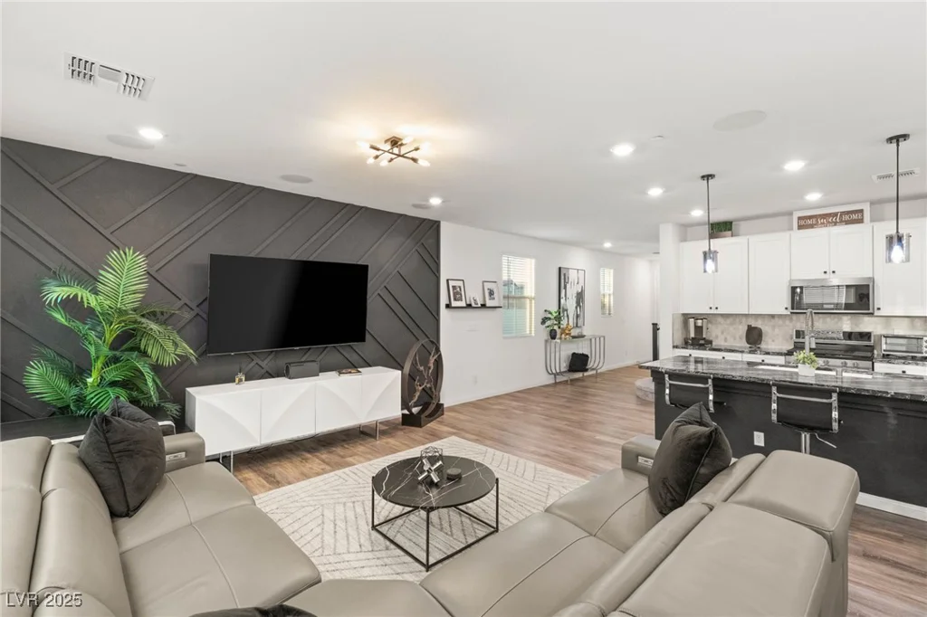 2833 Sangro, Henderson, NV 89044