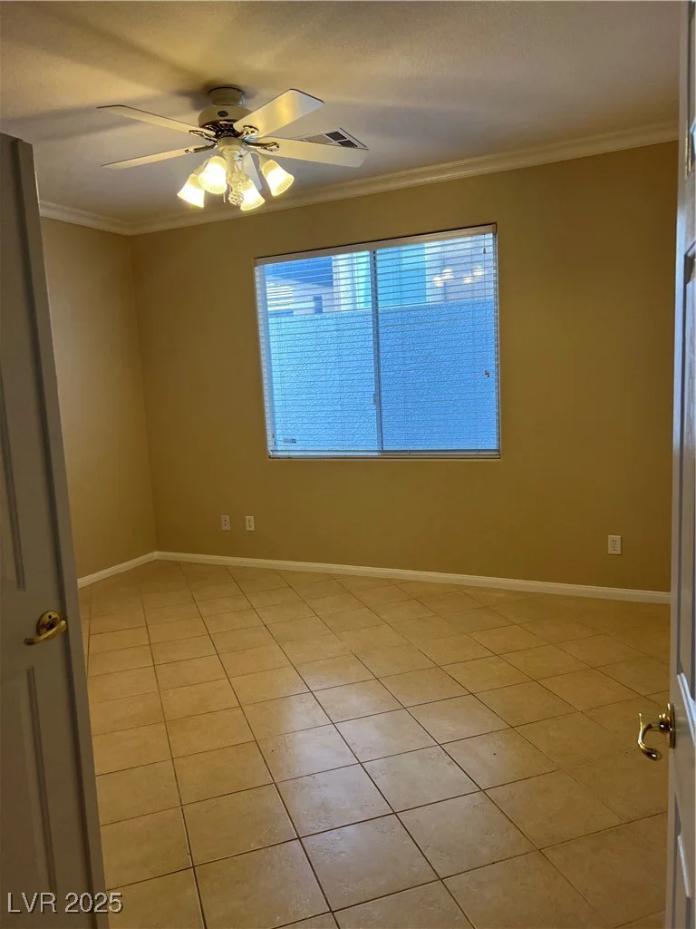 11004 Mount Royal, Las Vegas, NV 89144