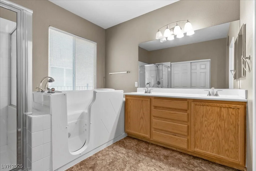 9233 Onyx Point, Henderson, NV 89074