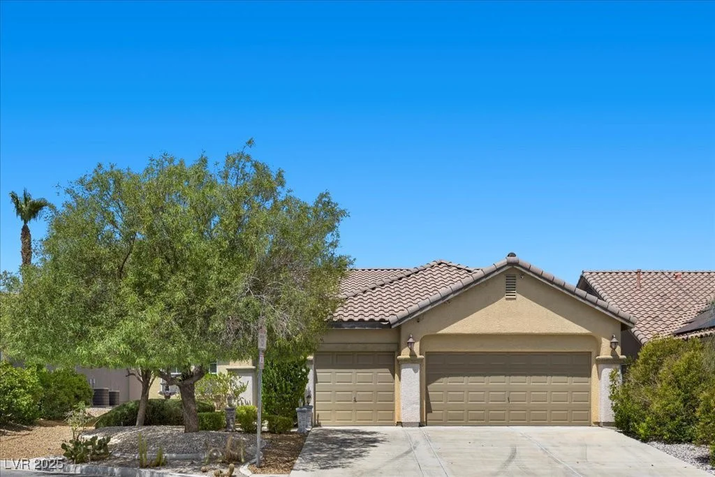 9233 Onyx Point, Henderson, NV 89074