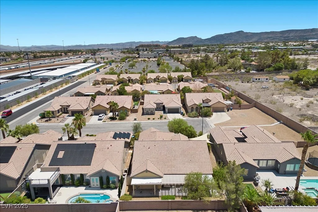 9233 Onyx Point, Henderson, NV 89074