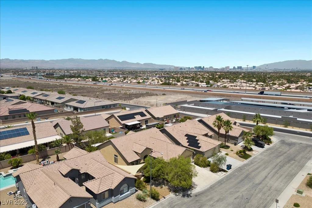 9233 Onyx Point, Henderson, NV 89074