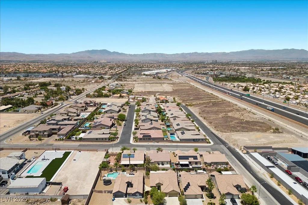 9233 Onyx Point, Henderson, NV 89074