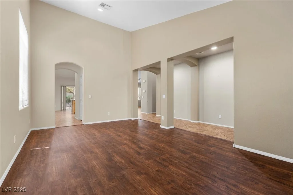9233 Onyx Point, Henderson, NV 89074