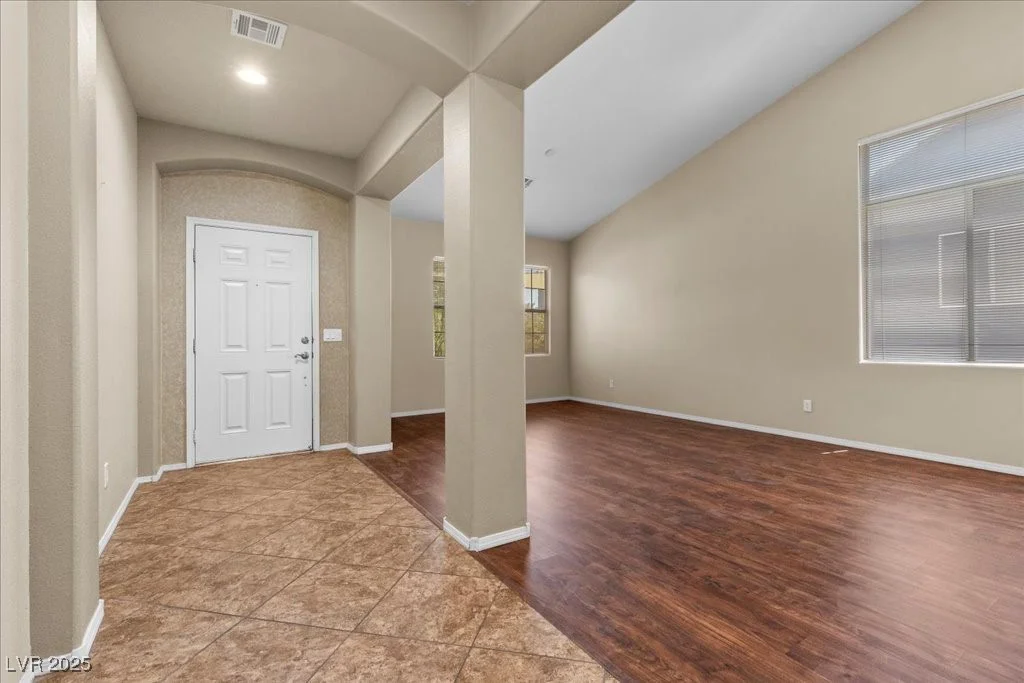9233 Onyx Point, Henderson, NV 89074