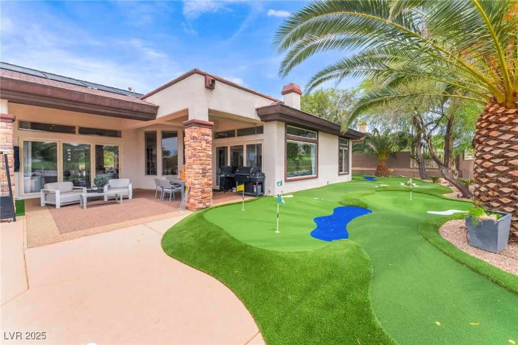 11 Knob Oak, Henderson, NV 89052