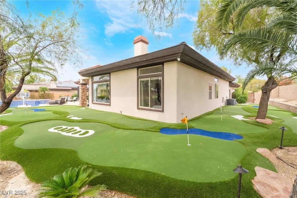 11 Knob Oak, Henderson, NV 89052