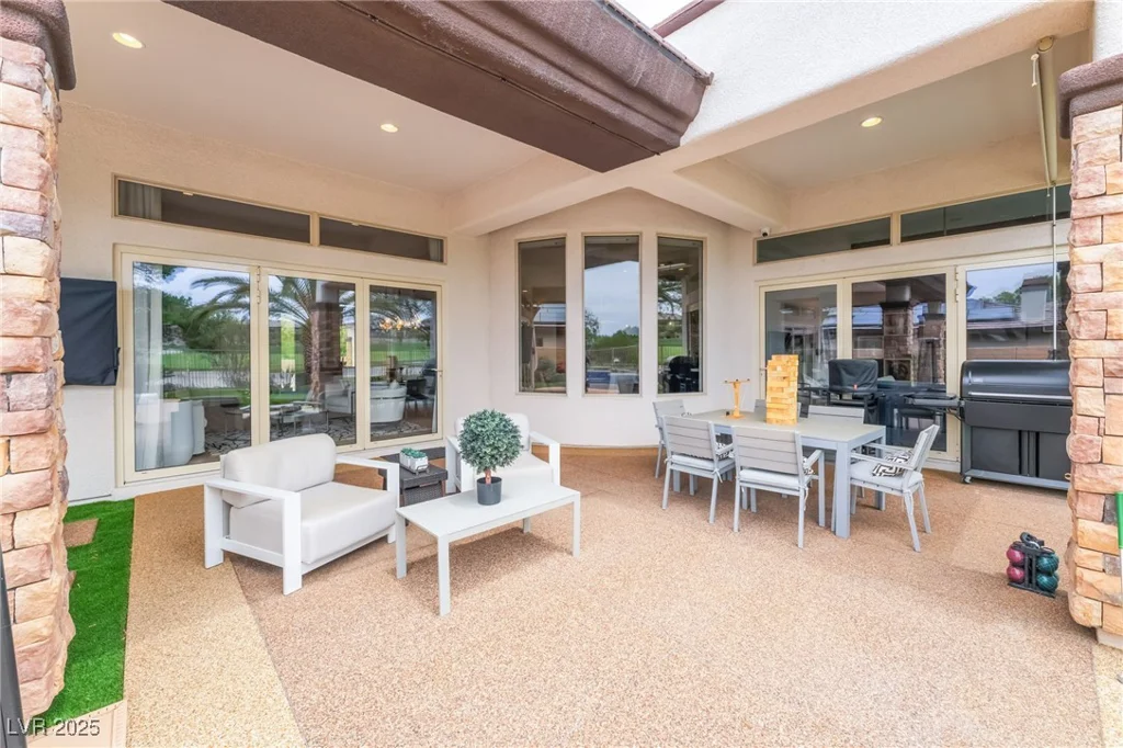11 Knob Oak, Henderson, NV 89052