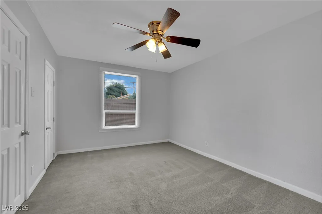 75 27th, Las Vegas, NV 89101