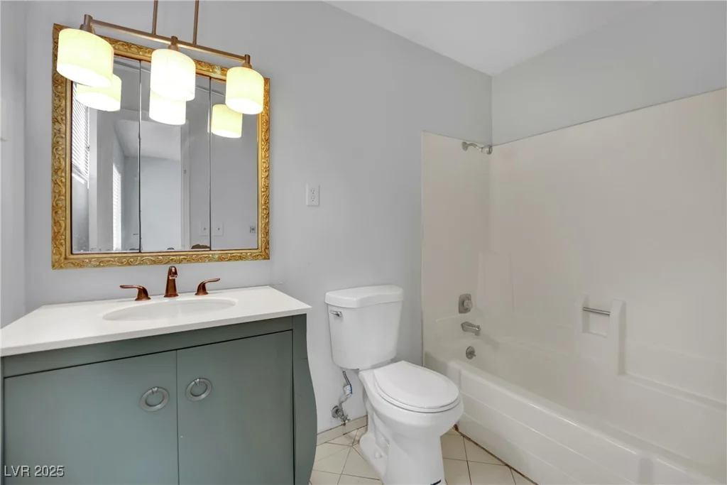 75 27th, Las Vegas, NV 89101