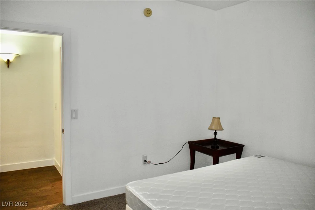 1830 Buffalo, Las Vegas, NV 89128