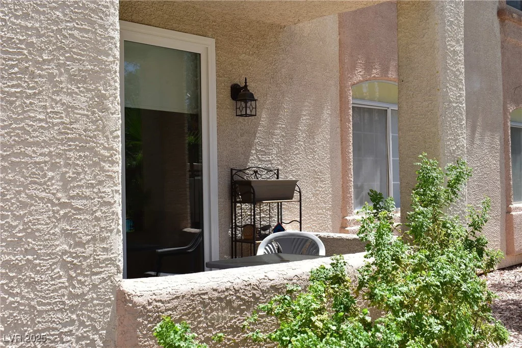 1830 Buffalo, Las Vegas, NV 89128