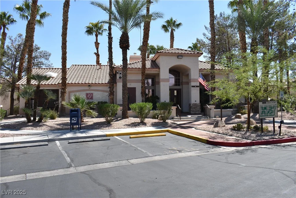 1830 Buffalo, Las Vegas, NV 89128