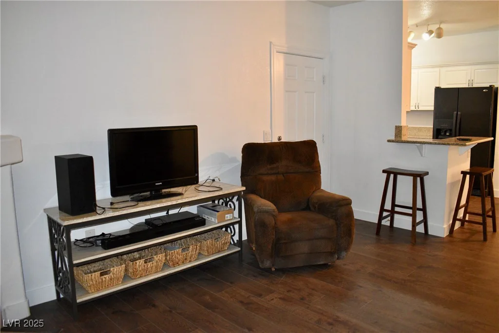 1830 Buffalo, Las Vegas, NV 89128