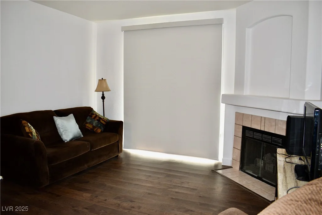 1830 Buffalo, Las Vegas, NV 89128