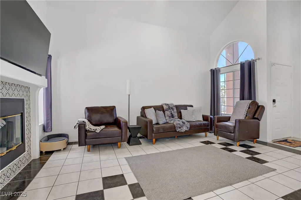 1428 Daybreak, Las Vegas, NV 89108