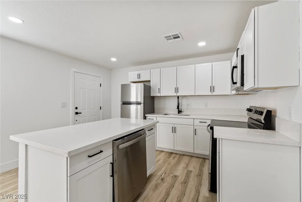 732 9th, Las Vegas, NV 89101