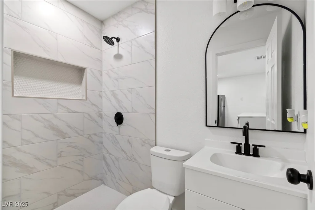 732 9th, Las Vegas, NV 89101
