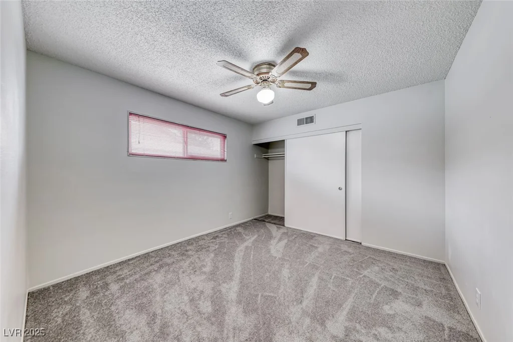 720 McDermit, Las Vegas, NV 89107