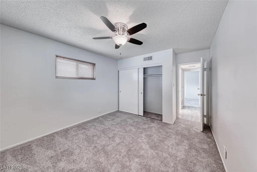 720 McDermit, Las Vegas, NV 89107