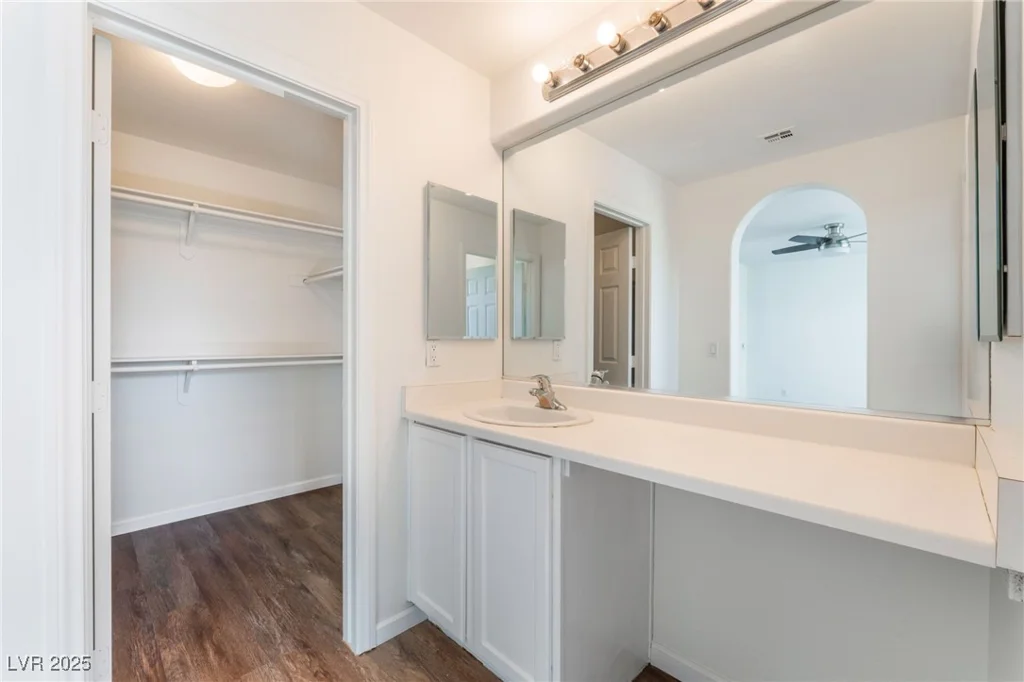 5340 Santa Fe Heights, North Las Vegas, NV 89081