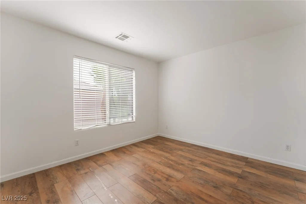 5340 Santa Fe Heights, North Las Vegas, NV 89081