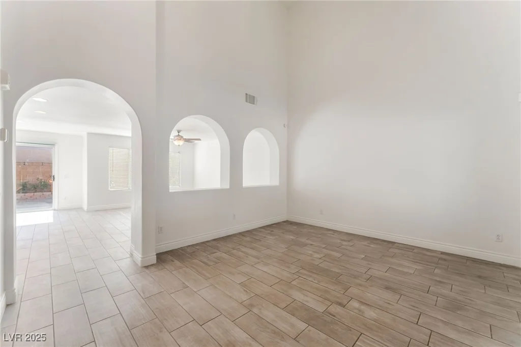 5340 Santa Fe Heights, North Las Vegas, NV 89081