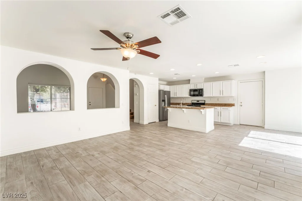5340 Santa Fe Heights, North Las Vegas, NV 89081