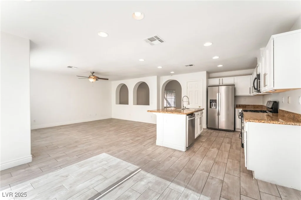 5340 Santa Fe Heights, North Las Vegas, NV 89081