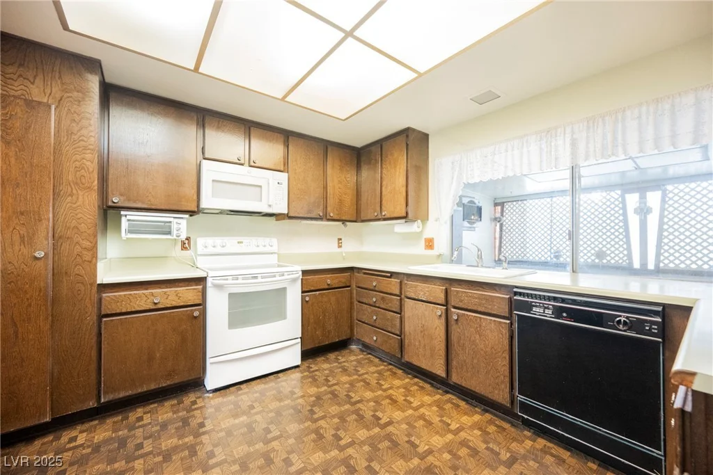 6513 Hyde, Las Vegas, NV 89107