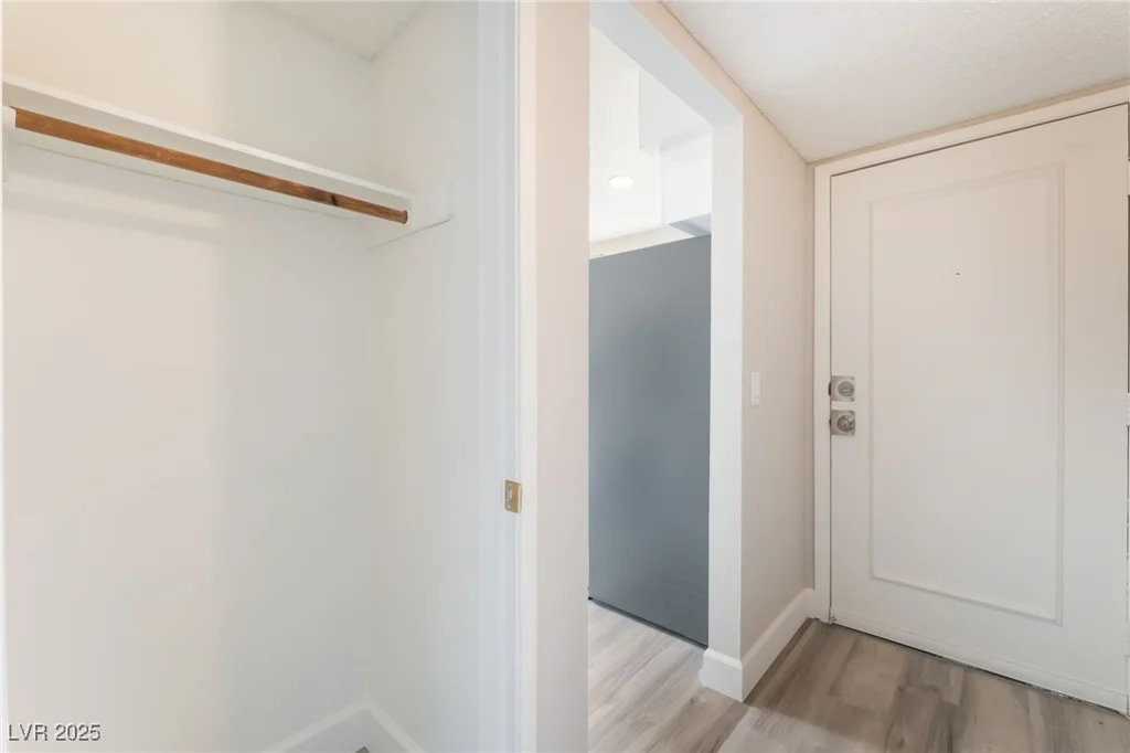 3151 Soaring Gulls, Las Vegas, NV 89128