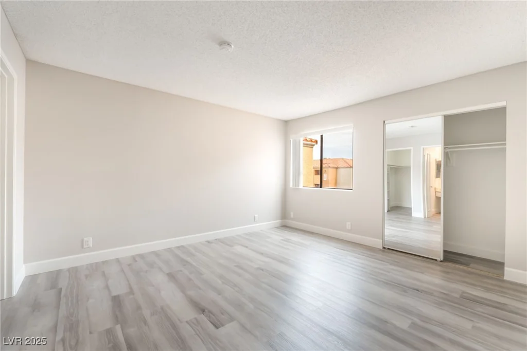3151 Soaring Gulls, Las Vegas, NV 89128