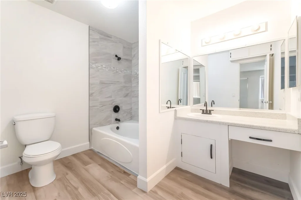 3151 Soaring Gulls, Las Vegas, NV 89128