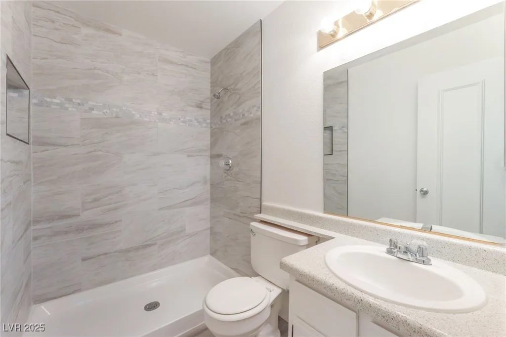 3151 Soaring Gulls, Las Vegas, NV 89128