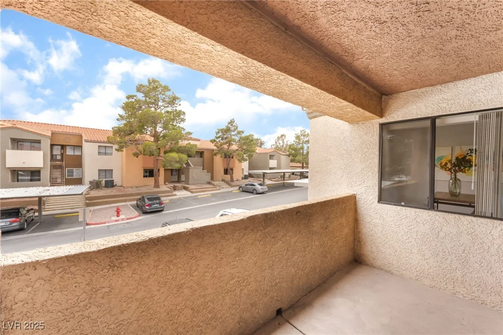 3151 Soaring Gulls, Las Vegas, NV 89128