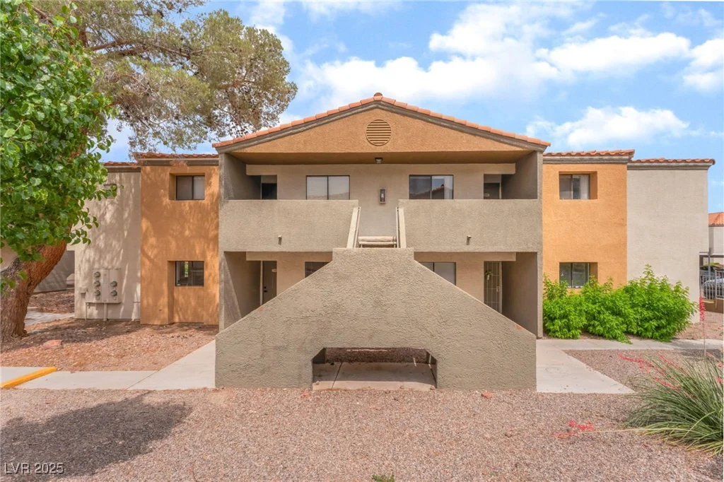 3151 Soaring Gulls, Las Vegas, NV 89128