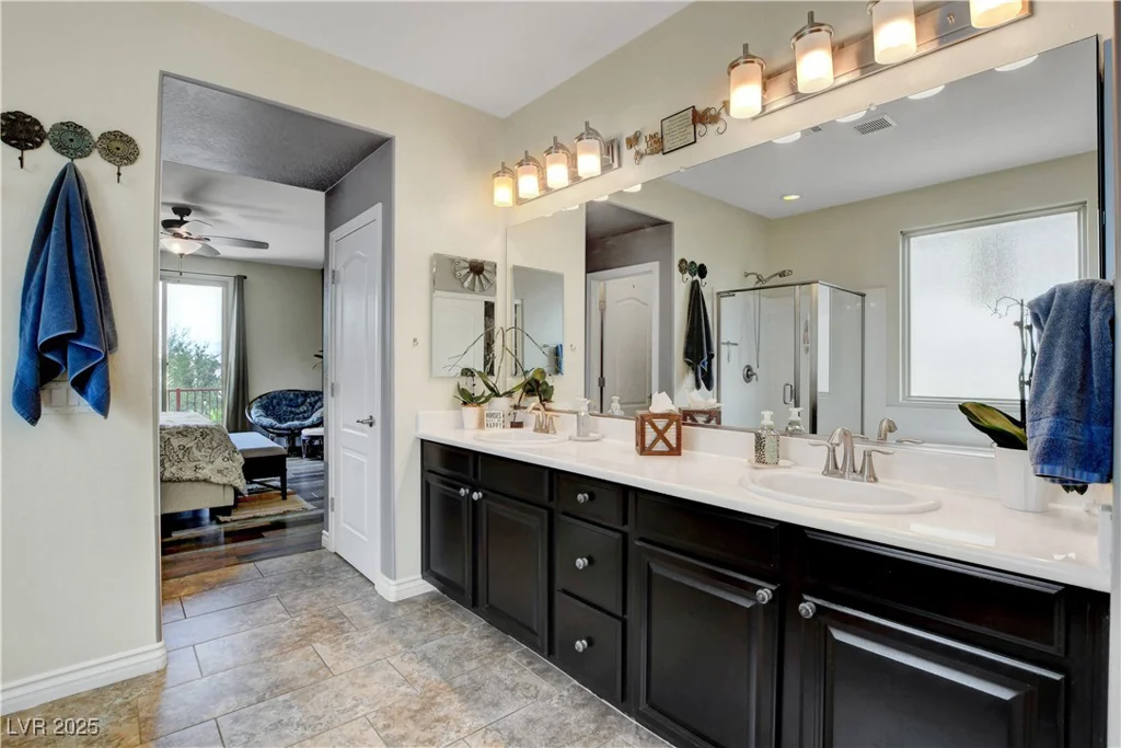 10656 Hyde Corner, Las Vegas, NV 89166