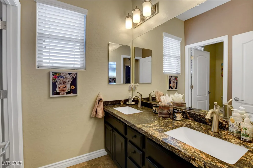 10656 Hyde Corner, Las Vegas, NV 89166