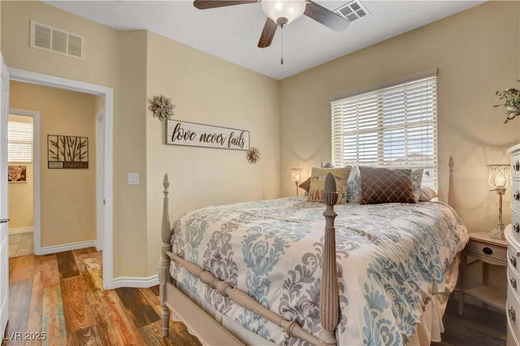 10656 Hyde Corner, Las Vegas, NV 89166
