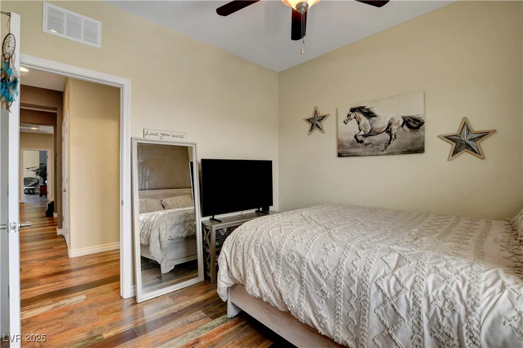 10656 Hyde Corner, Las Vegas, NV 89166