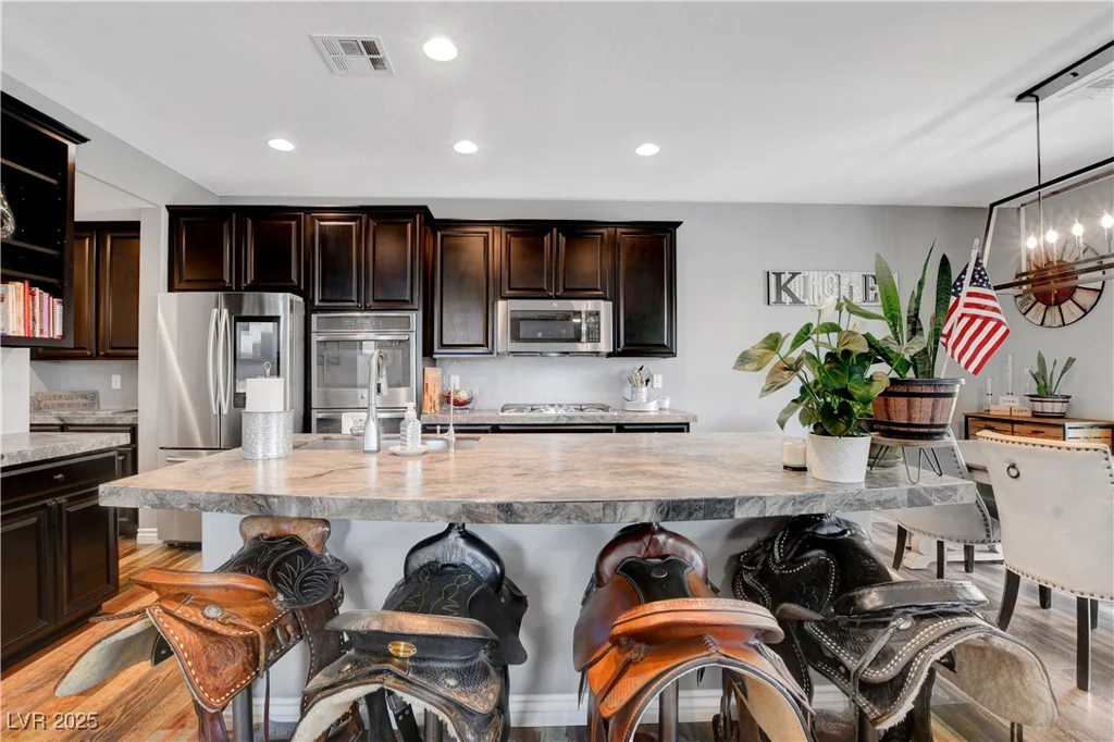 10656 Hyde Corner, Las Vegas, NV 89166