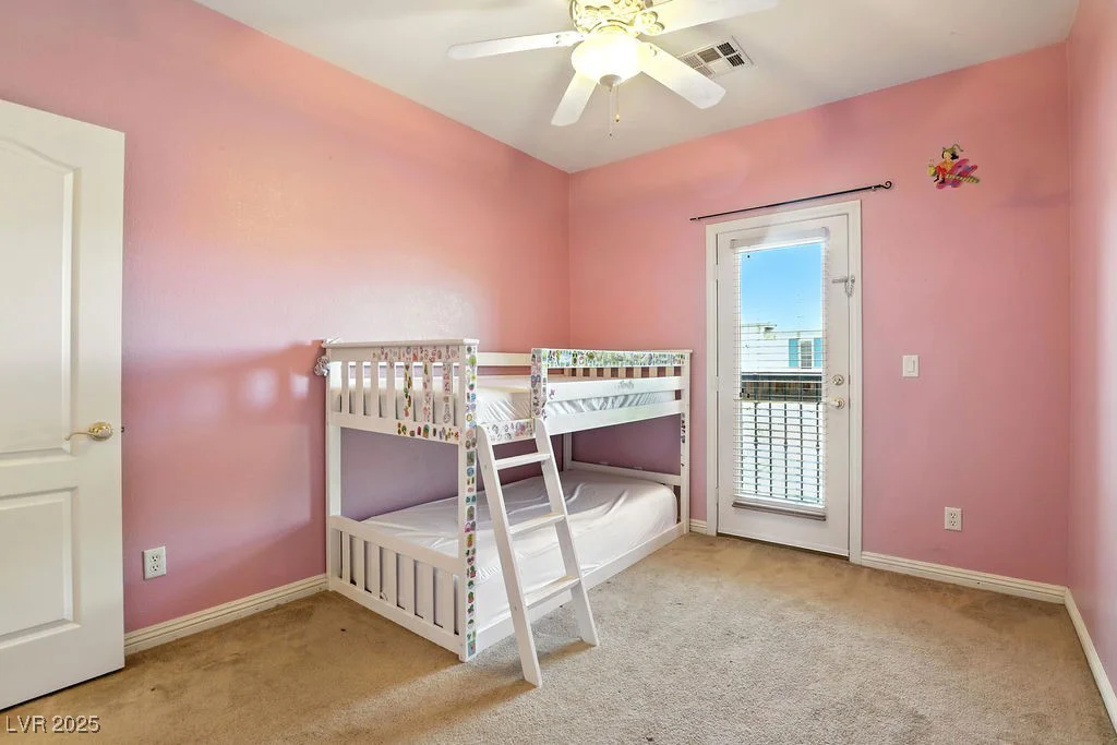 9105 Picket Fence, Las Vegas, NV 89143