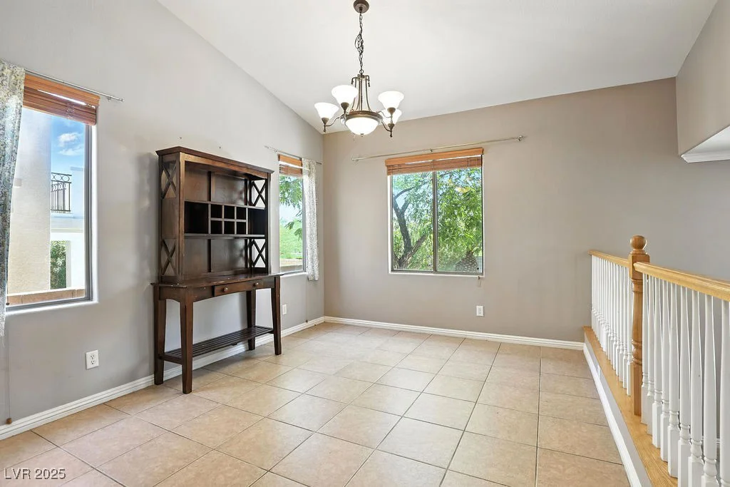 9105 Picket Fence, Las Vegas, NV 89143