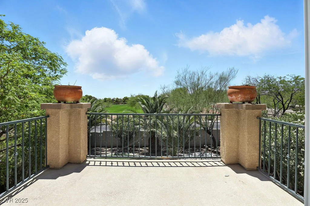 9105 Picket Fence, Las Vegas, NV 89143