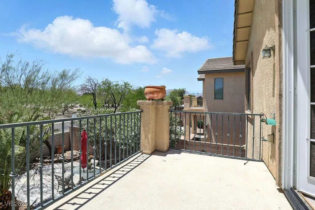 9105 Picket Fence, Las Vegas, NV 89143
